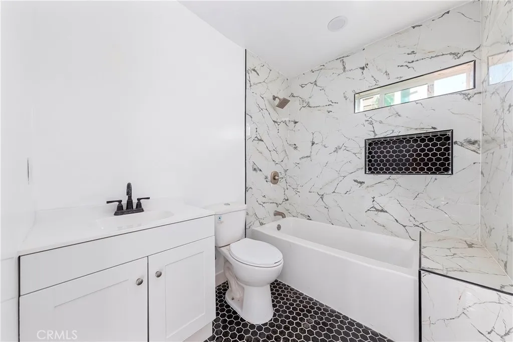 Additional image 19 of 1262 N Lagoon Ave, Wilmington, CA 90744