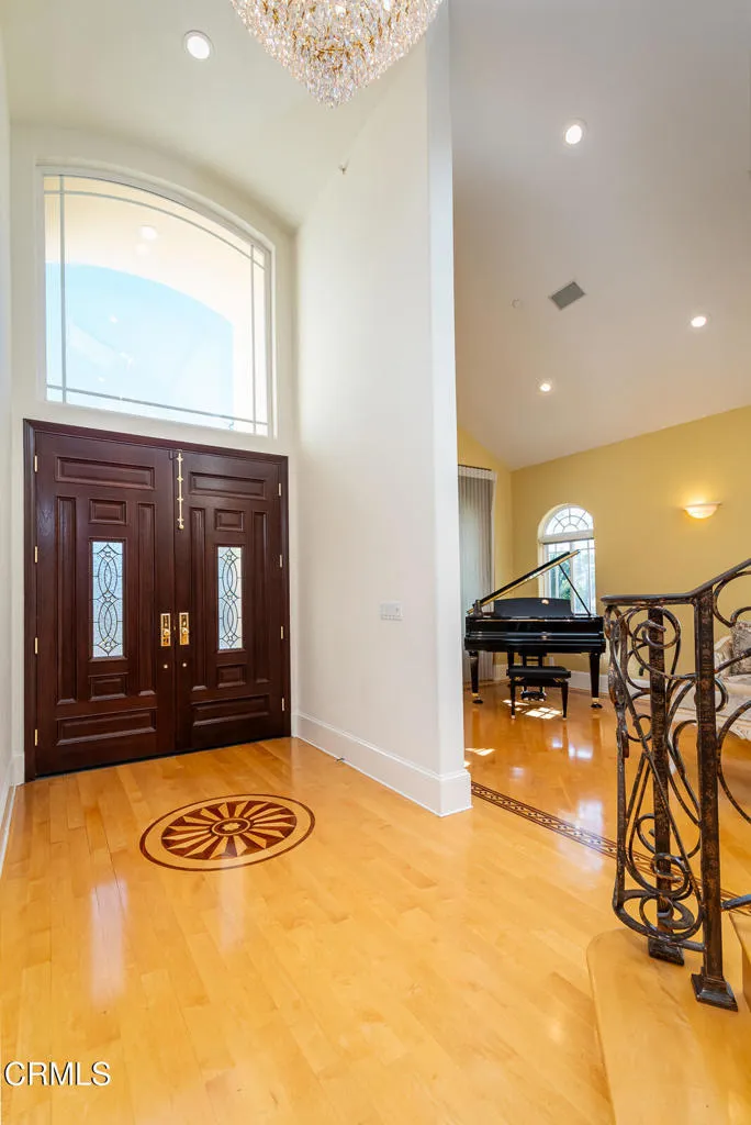 Additional image 68 of 1075 E Tujunga Avenue, Burbank, CA 91501