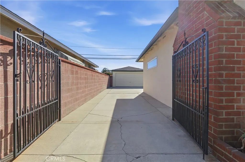 Additional image 87 of 5300 E 28th St, Long Beach, CA 90815