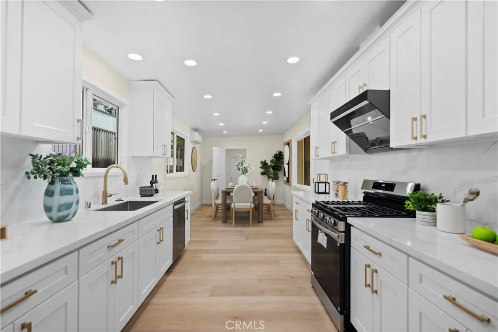 Additional image 46 of 5126 Marvale Dr, View Park, CA 90043