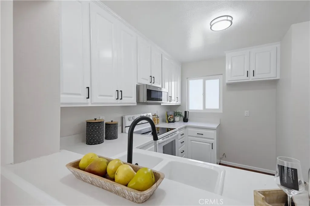 Additional image 63 of 5825 E Creekside Avenue Unit 6, Orange, CA 92869