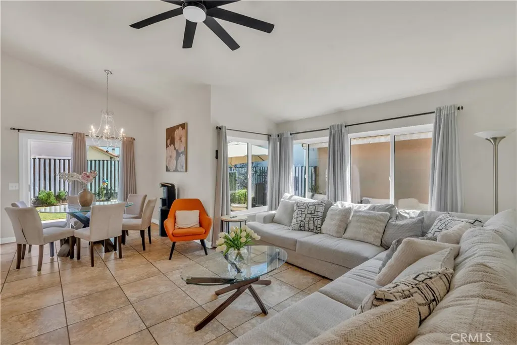 Additional image 4 of 302 Daystar Drive, Perris, CA 92571