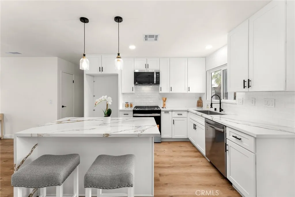 Additional image 34 of 211 N Fillmore Ave, Rialto, CA 92376