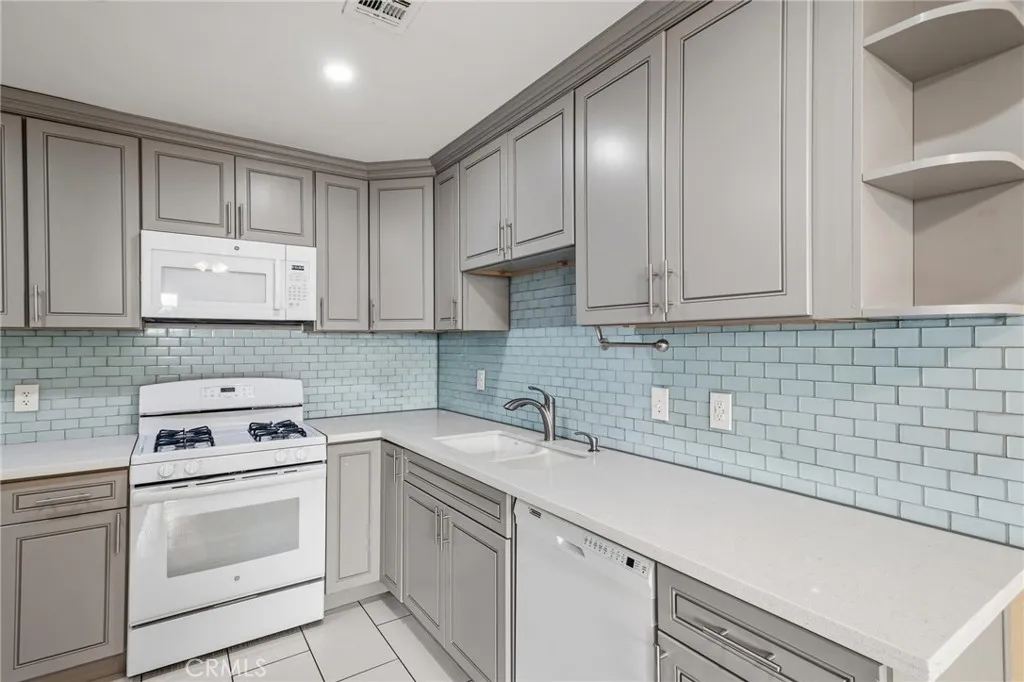 Additional image 7 of 14429 Chardon Avenue Unit 41, Hawthorne, CA 90250