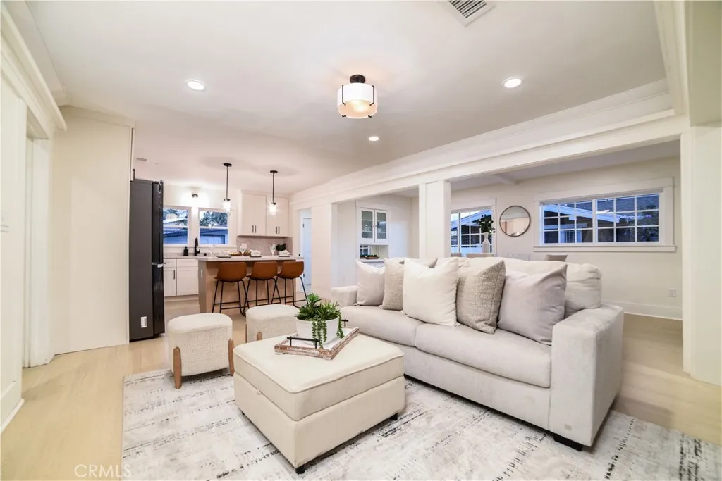 Additional image 48 of 748 N Kenmore Ave, Los Angeles, CA 90029