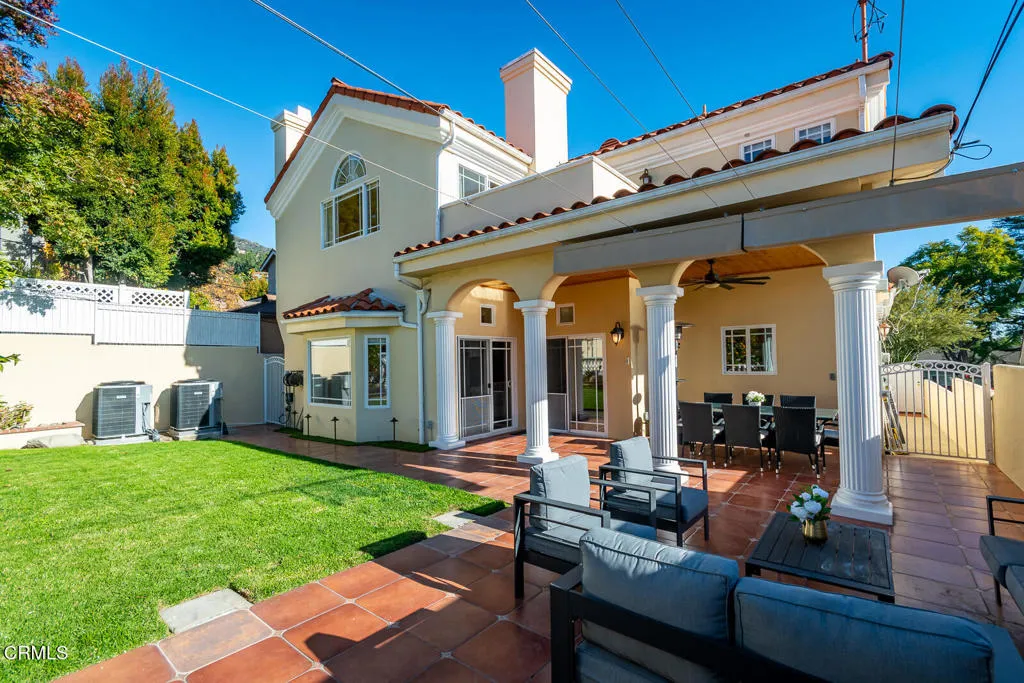 Additional image 110 of 1075 E Tujunga Avenue, Burbank, CA 91501