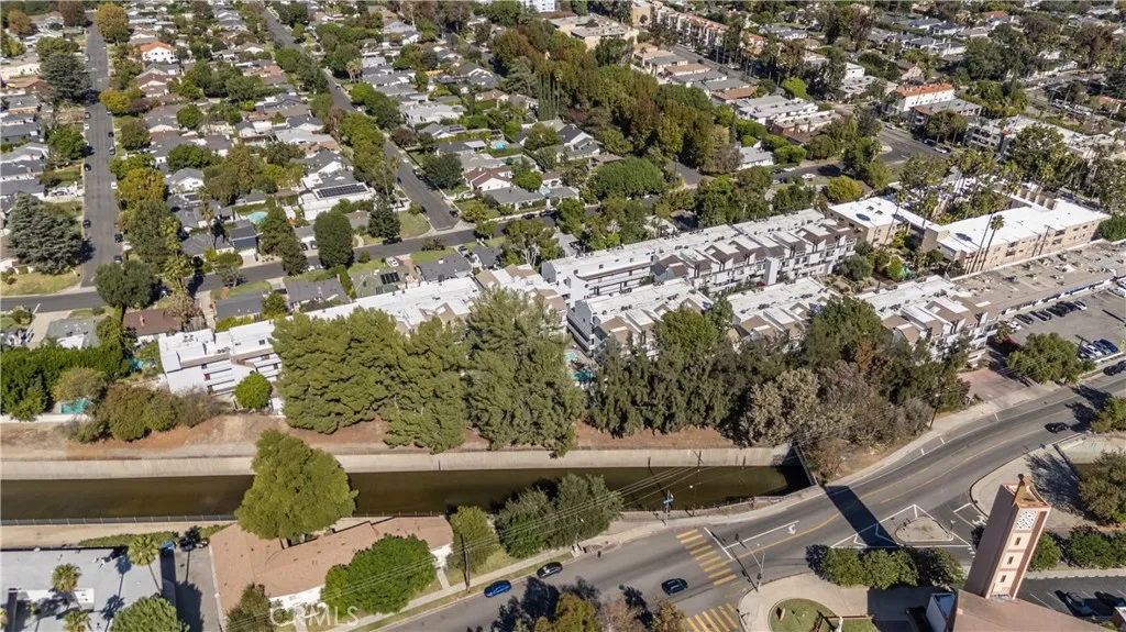 Additional image 83 of 13331 Moorpark Street Unit 319, Sherman Oaks, CA 91423