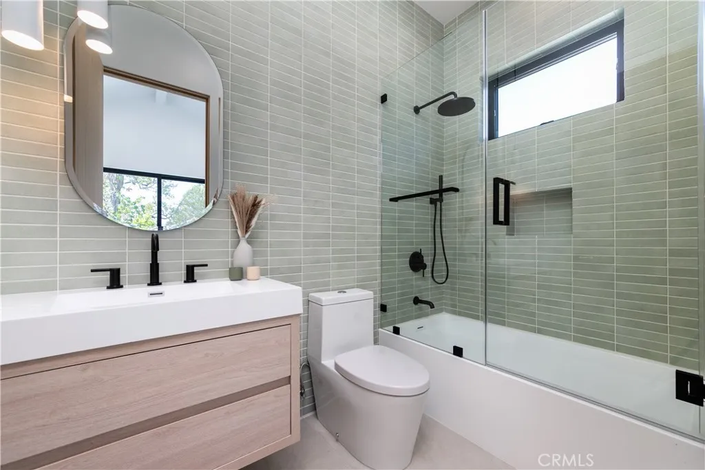 Additional image 34 of 16749 Addison St, Encino, CA 91436