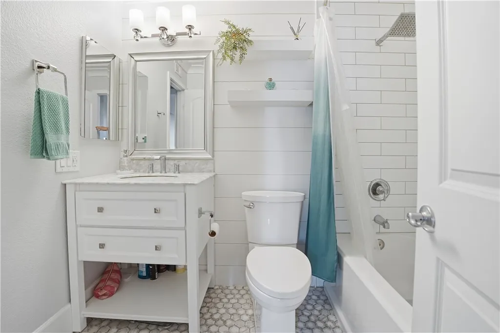 Additional image 26 of 2911 S Fairview Street Unit C, Santa Ana, CA 92705