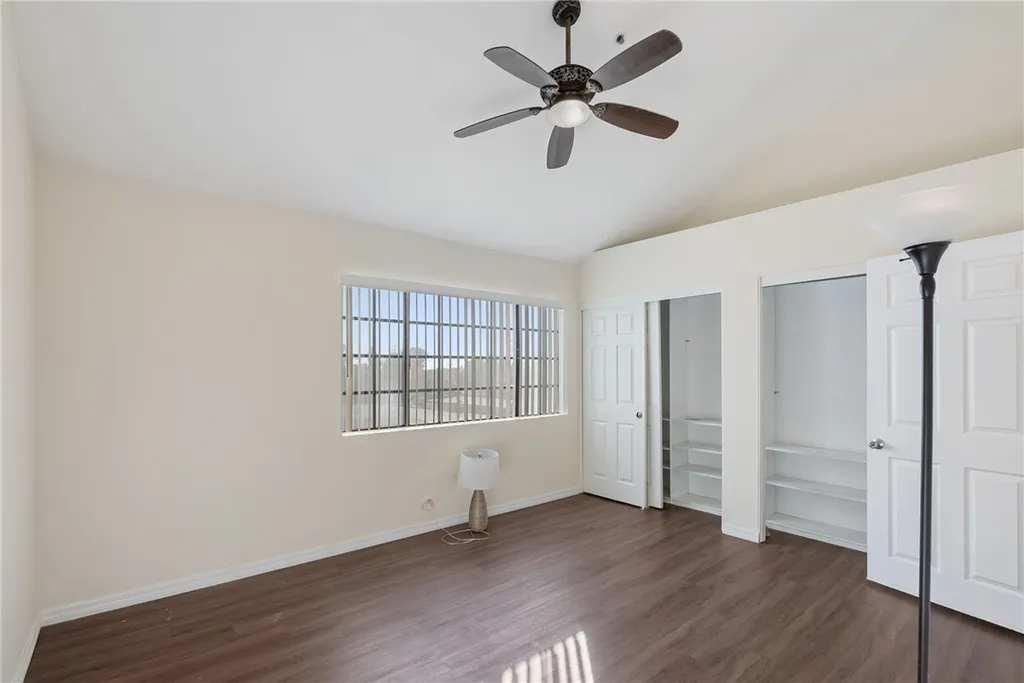 Additional image 12 of 221 Violet Ave, Monrovia, CA 91016