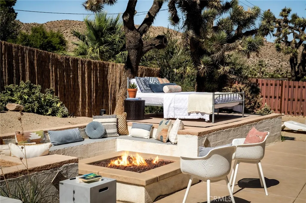 Additional image 23 of 7573 Cardillo Trl, Yucca Valley, CA 92284