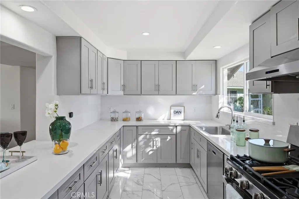 Additional image 12 of 335 N London Place, Anaheim, CA 92806