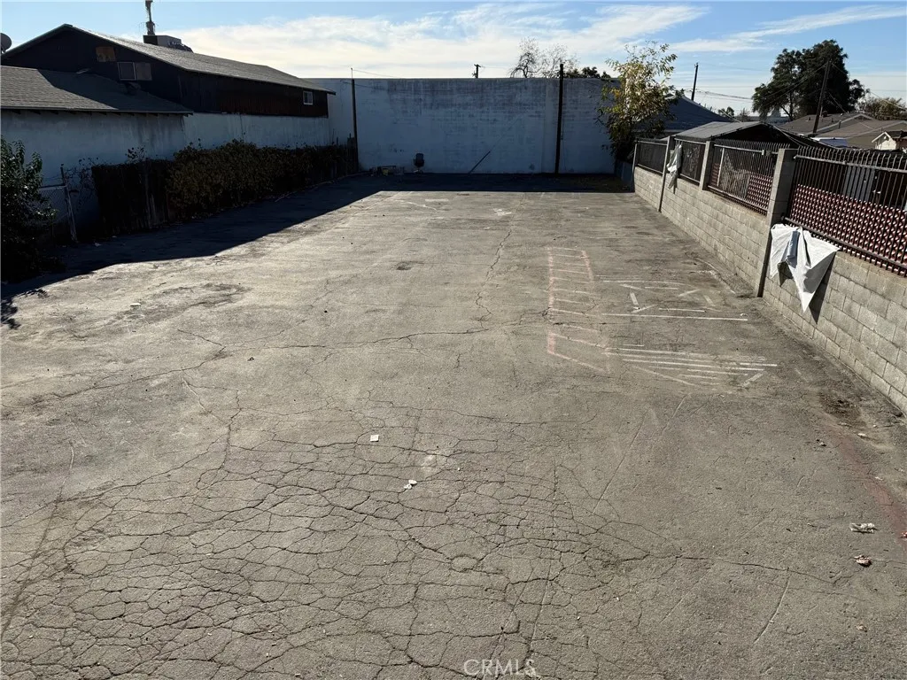 Additional image 2 of 1284 E 3rd St, Pomona, CA 91766