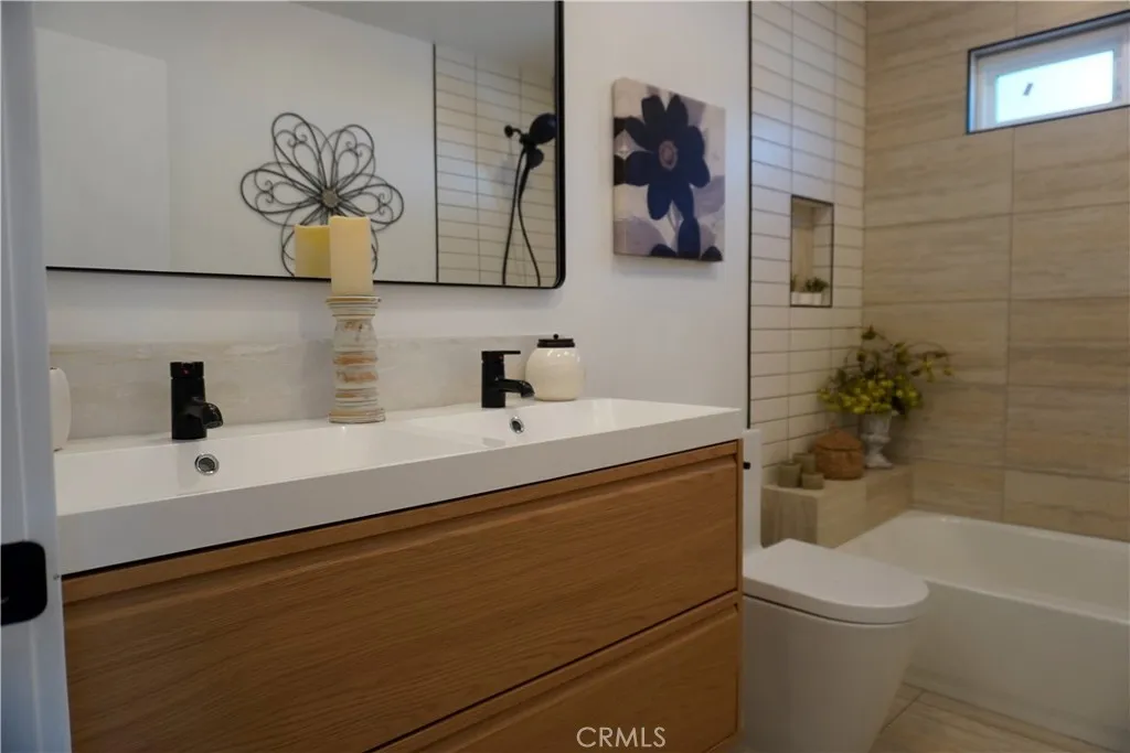 Additional image 136 of 4847 Marmion Way, Los Angeles, CA 90042