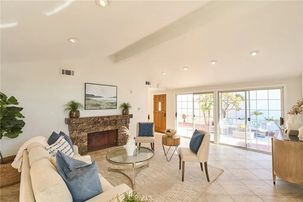 Additional image 15 of 370 Electric Ave, Seal Beach, CA 90740