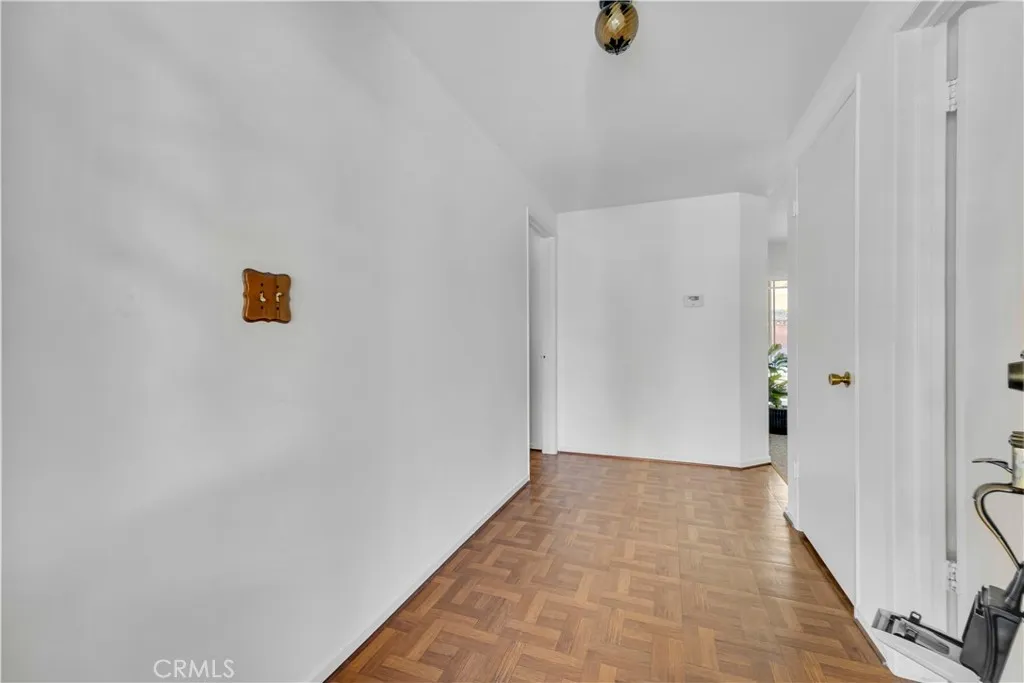 Additional image 37 of 27967 Urbandale Ave, Saugus, CA 91350