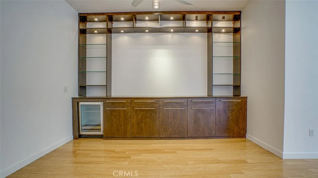 Additional image 20 of 4705 Whitsett Unit 106, Studio City, CA 91604