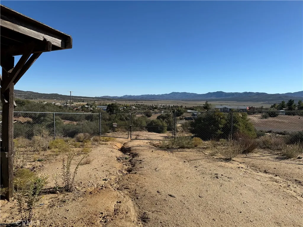 Property image for 56874 Engstrom Rd, Anza, CA 92539