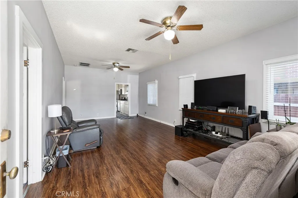 Additional image 7 of 421 W Colorado Boulevard, Monrovia, CA 91016