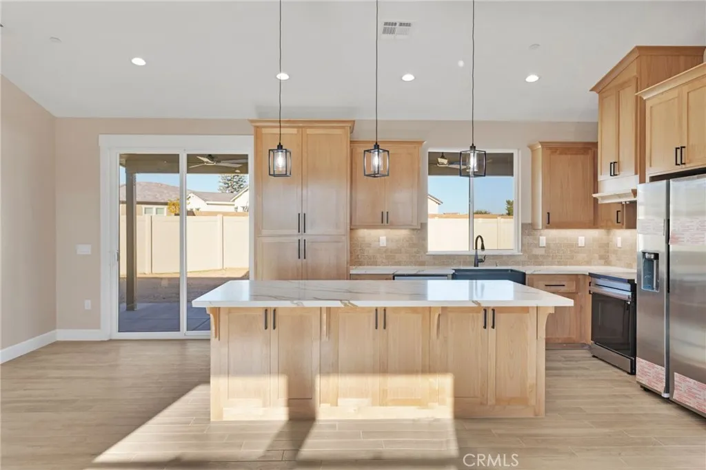 Additional image 7 of 16618 Country Ranch Court, Victorville, CA 92392