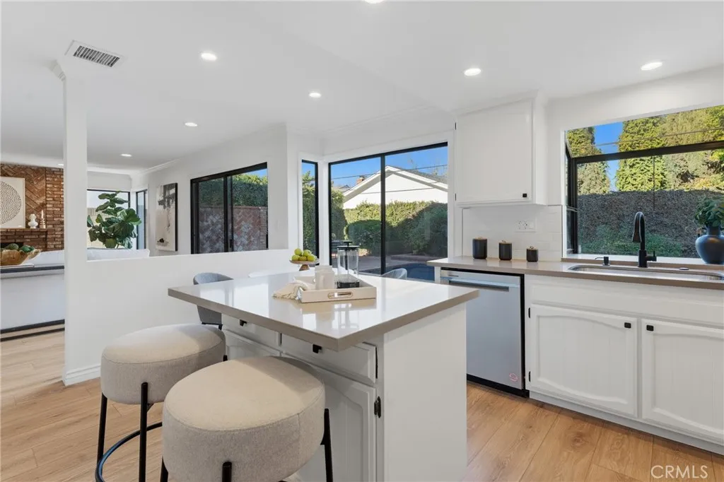 Additional image 83 of 13033 Magnolia, Sherman Oaks, CA 91423