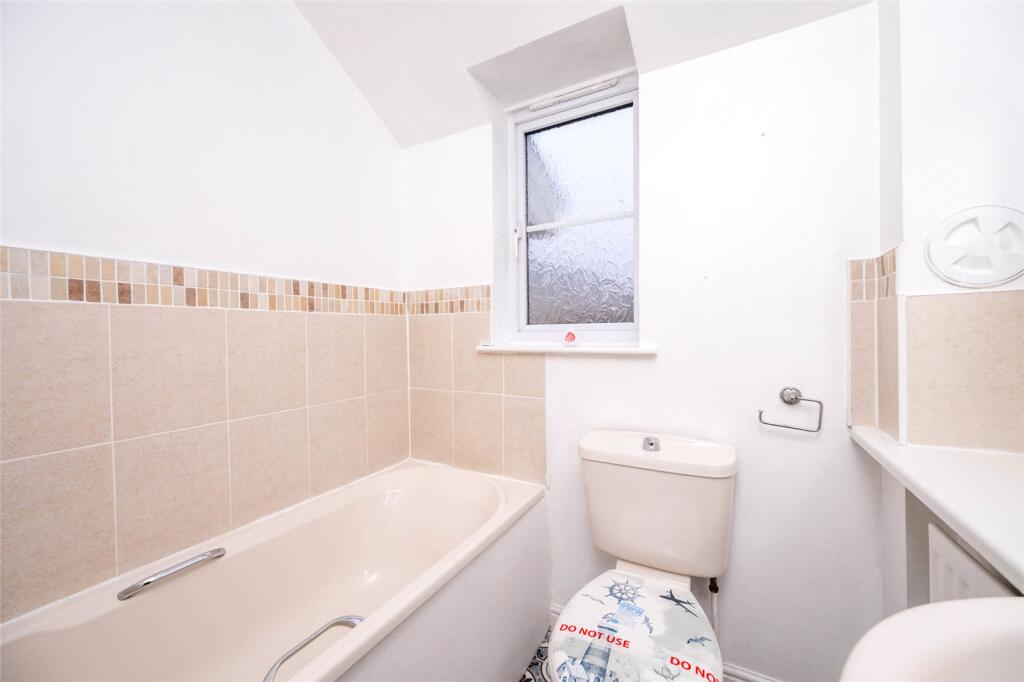 Additional image 16 of 18 Greystone Place, Newtonhill, Aberdeenshire, AB39