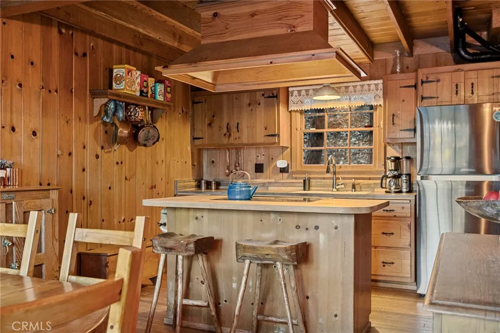 Additional image 9 of 24085 Alpine Dr, Crestline, CA 92325