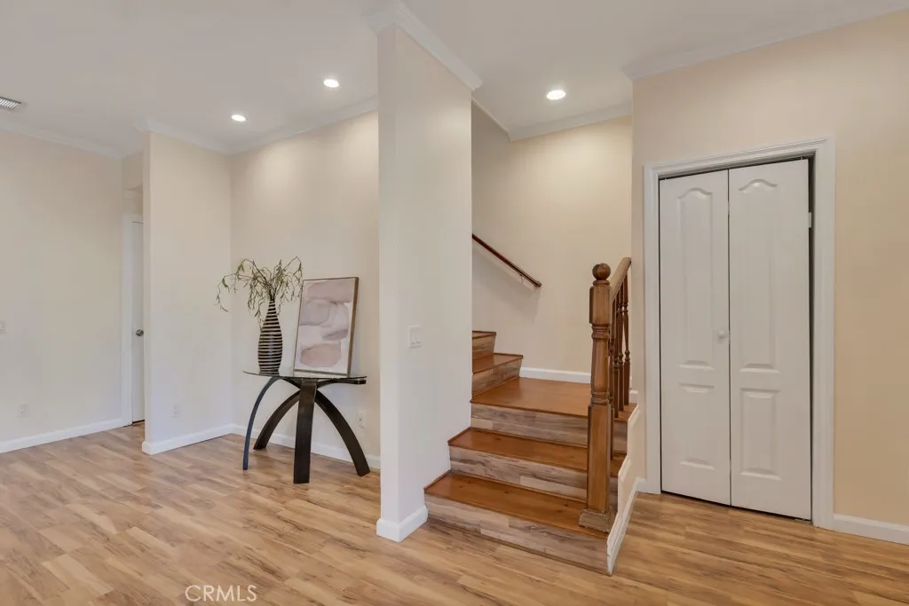 Additional image 16 of 8958 Burnet Avenue Unit E6, North Hills, CA 91343