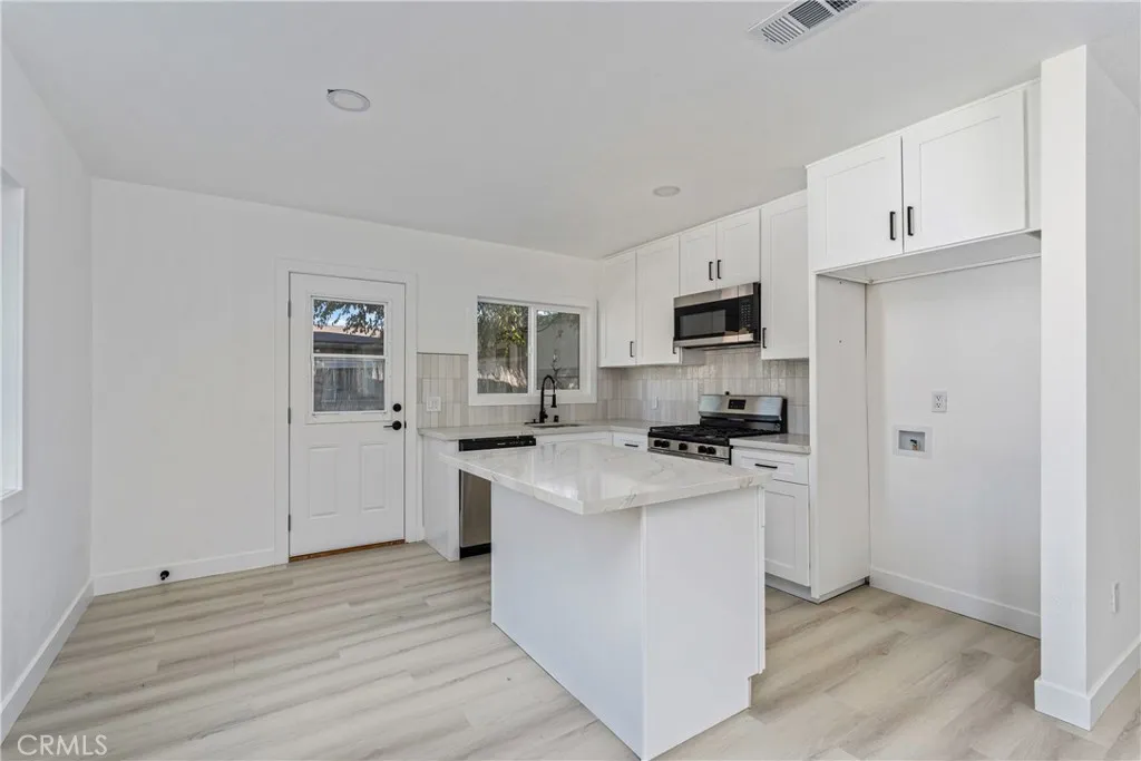 Additional image 9 of 1259 Holly Vista Blvd, San Bernardino, CA 92404