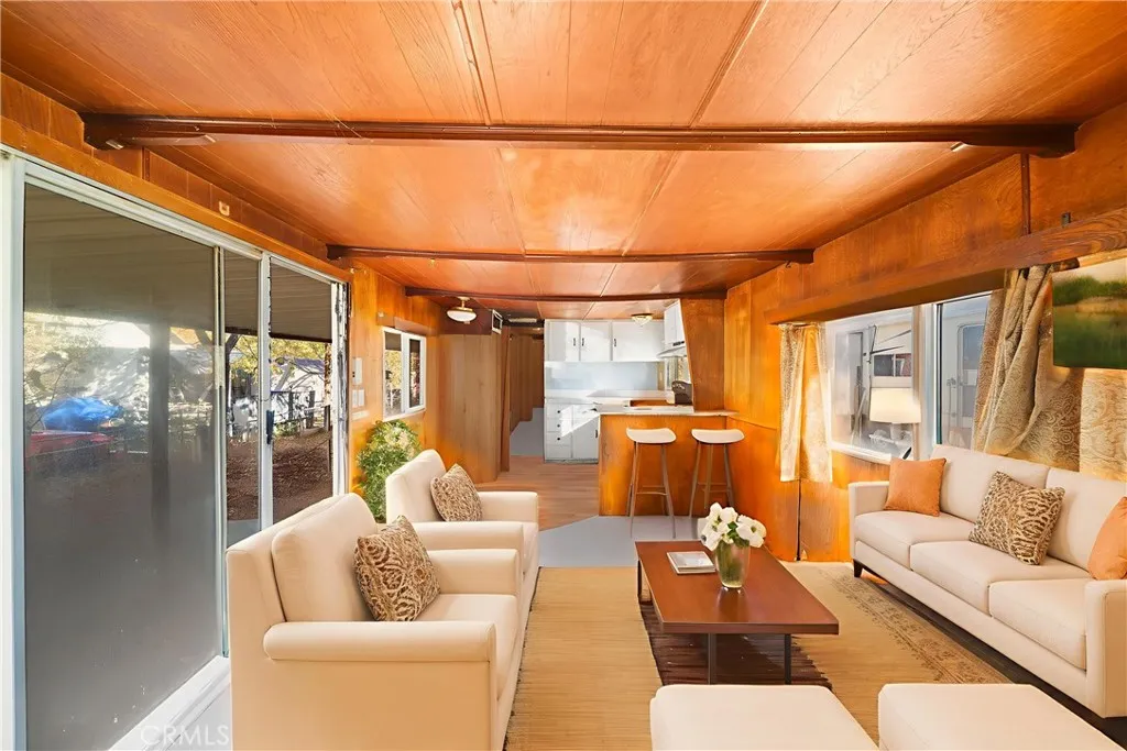 Additional image 5 of 37311 47th St E Unit 87, Palmdale, CA 93552