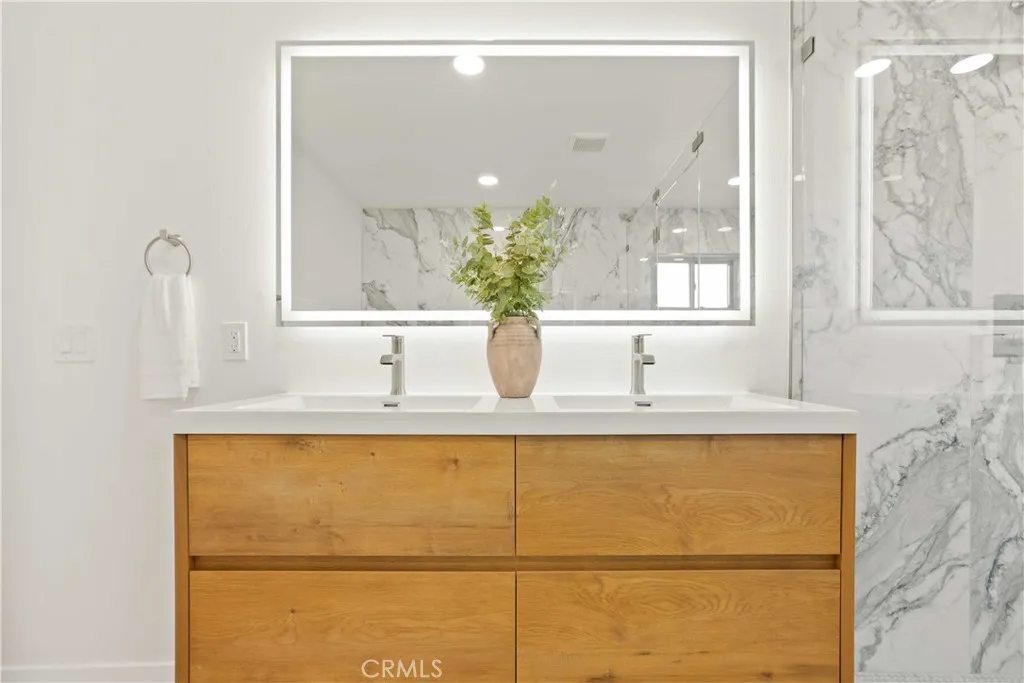 Property image for 8232 Mandeville Dr, Huntington Beach, CA 92646