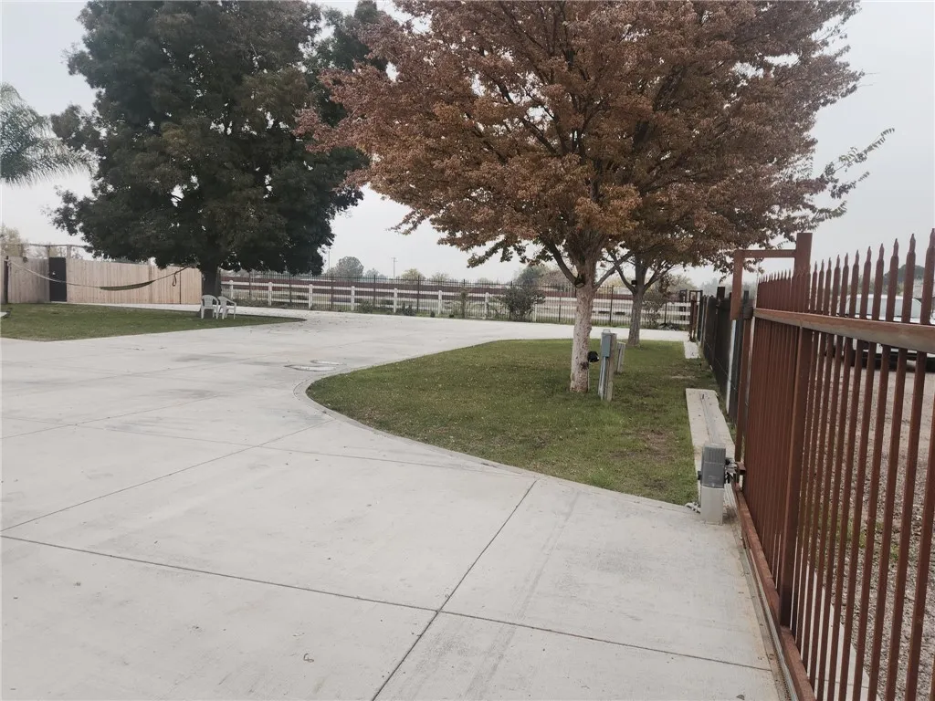 Additional image 35 of 5348 Gatson St, Bakersfield, CA 93314