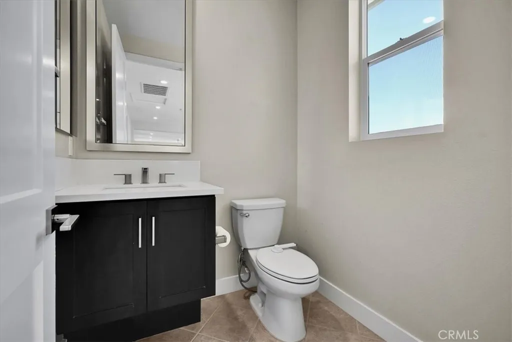 Additional image 56 of 53 Chasma, Irvine, CA 92618