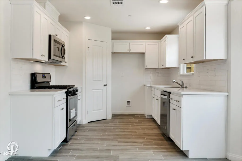 Additional image 11 of 707 Sammy Way, Shafter, CA 93263