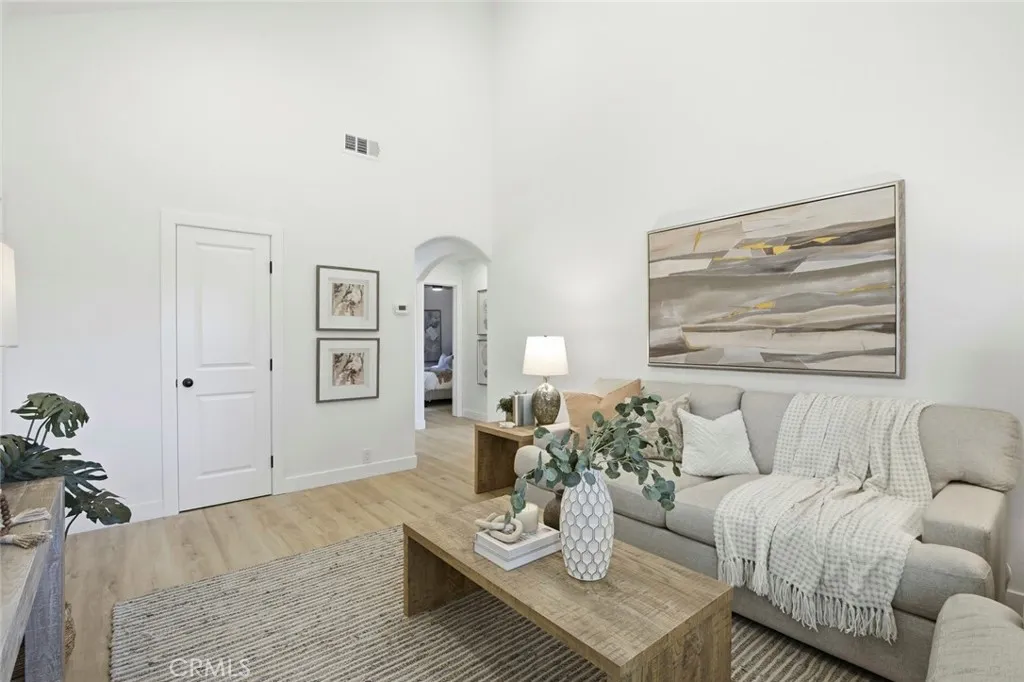 Additional image 4 of 10812 Lamentin Court, San Diego, CA 92124