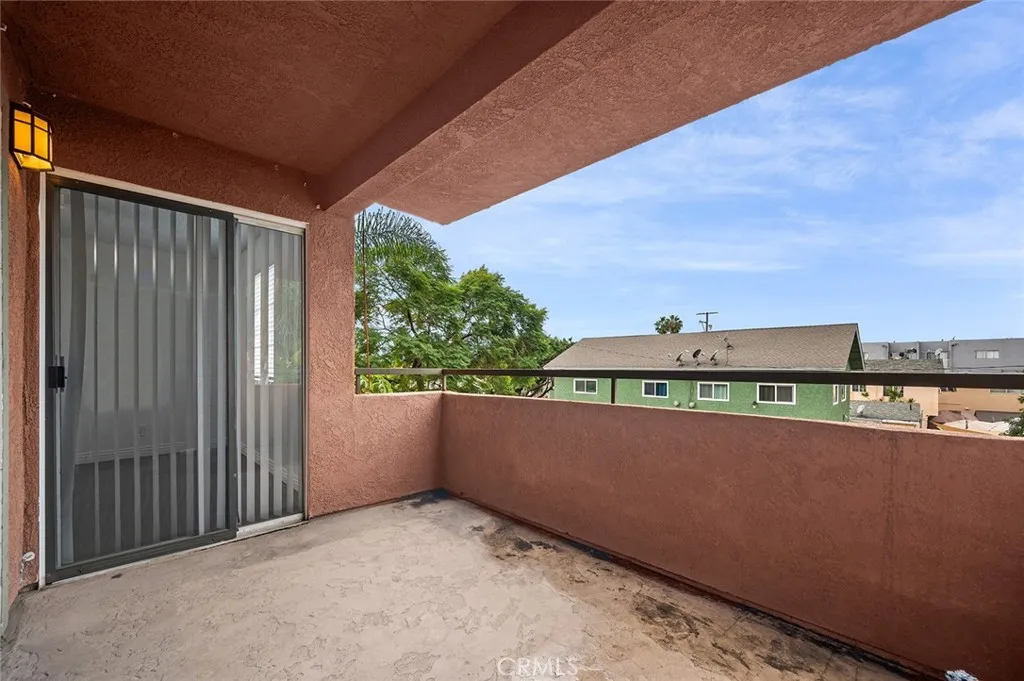 Additional image 29 of 2507 E 15th Street Unit 204, Long Beach, CA 90804