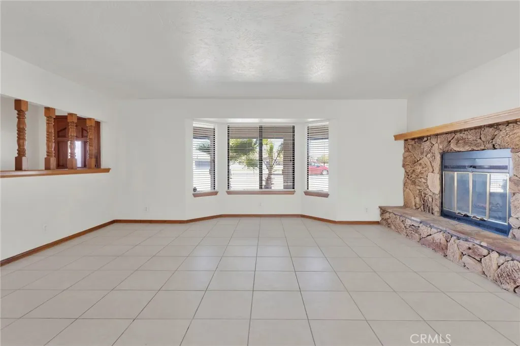 Additional image 35 of 13910 Rincon Rd, Apple Valley, CA 92307