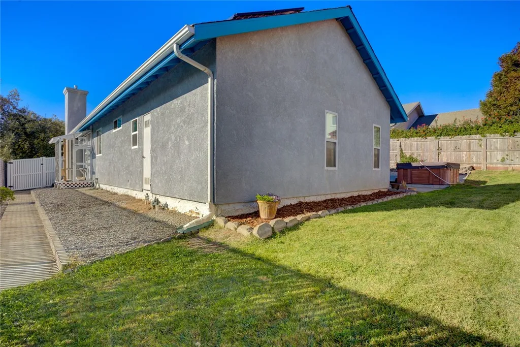 Property image for 1995 Saint Nicks Pl, Oceano, CA 93445