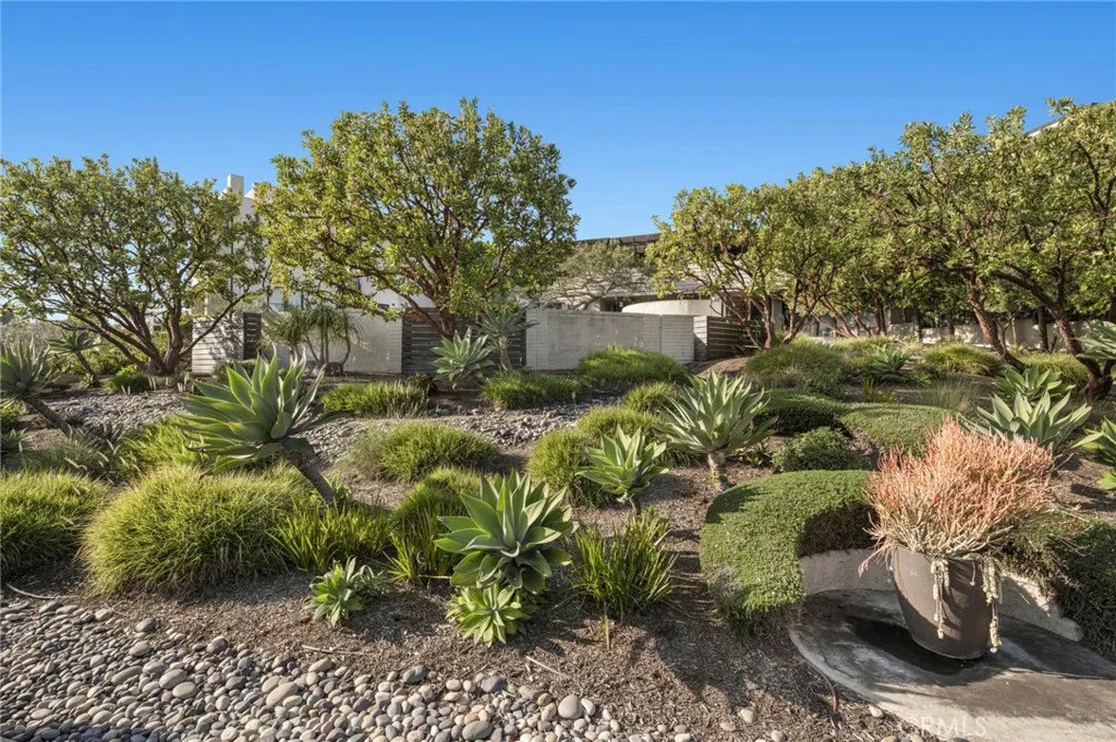 Additional image 52 of 101 Kings Place, Newport Beach, CA 92663