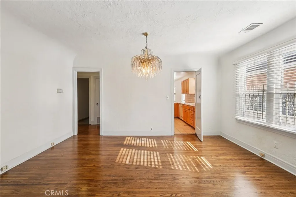 Additional image 23 of 6608 Arlington Avenue, Los Angeles, CA 90043