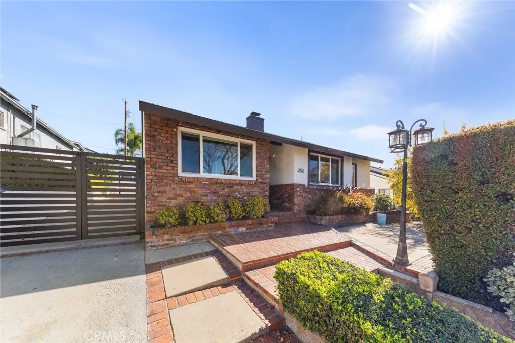 Additional image 77 of 2950 N Lincoln Street, Burbank, CA 91504