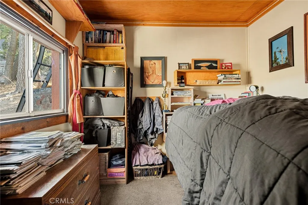 Additional image 13 of 2425 Pine, Arrowbear, CA 92382