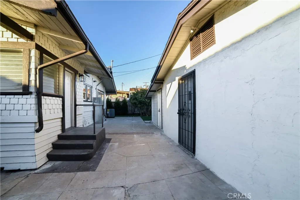 Additional image 30 of 748 N Kenmore Ave, Los Angeles, CA 90029