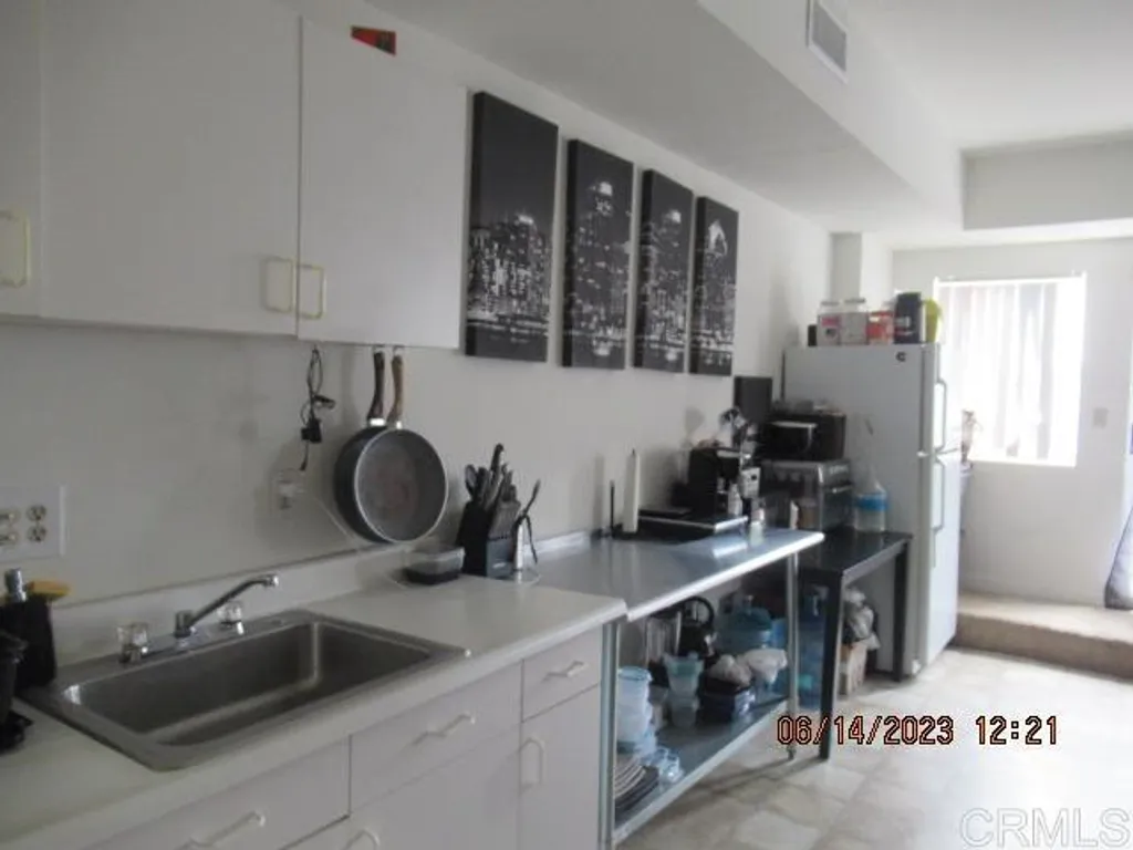 Additional image 9 of 112 Country Club Drive, Chula Vista, CA 91911