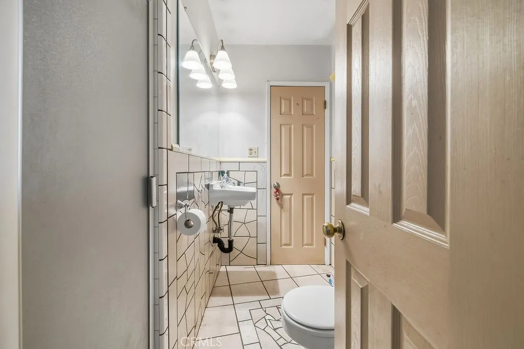 Additional image 29 of 8103 Lullaby Lane, Panorama City, CA 91402