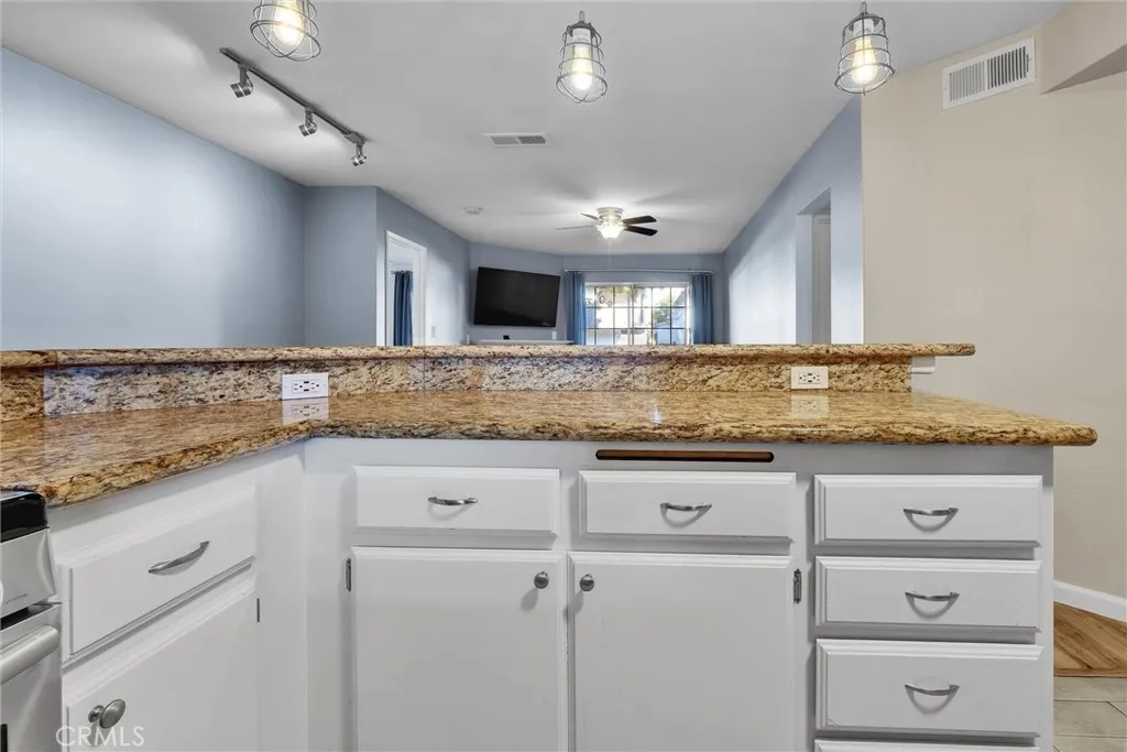 Additional image 5 of 1200 Gaviota Avenue Unit 114, Long Beach, CA 90813