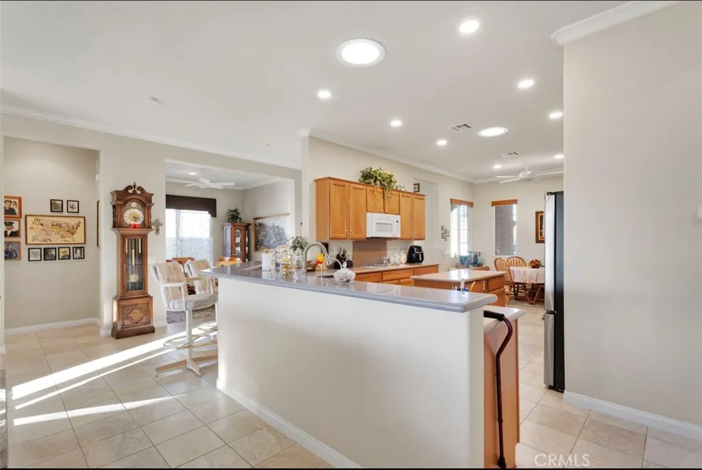 Additional image 8 of 10266 Lakeshore Dr, Apple Valley, CA 92308