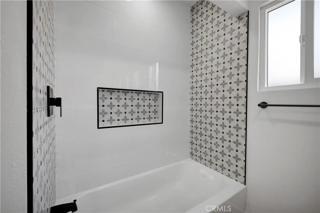 Additional image 30 of 3515 S Norton Avenue, Los Angeles, CA 90018