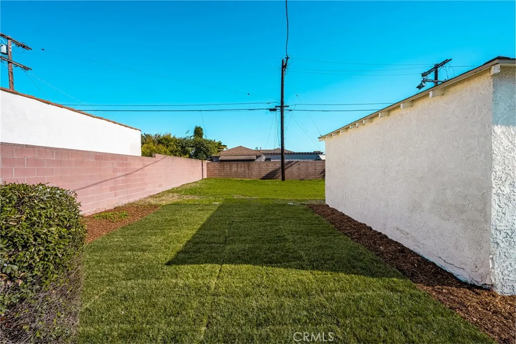 10640 S Gramercy Pl, Los Angeles, CA 90047