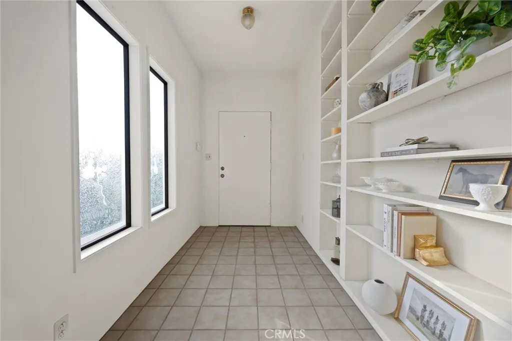 Additional image 6 of 240 S Real Rd, Bakersfield, CA 93309